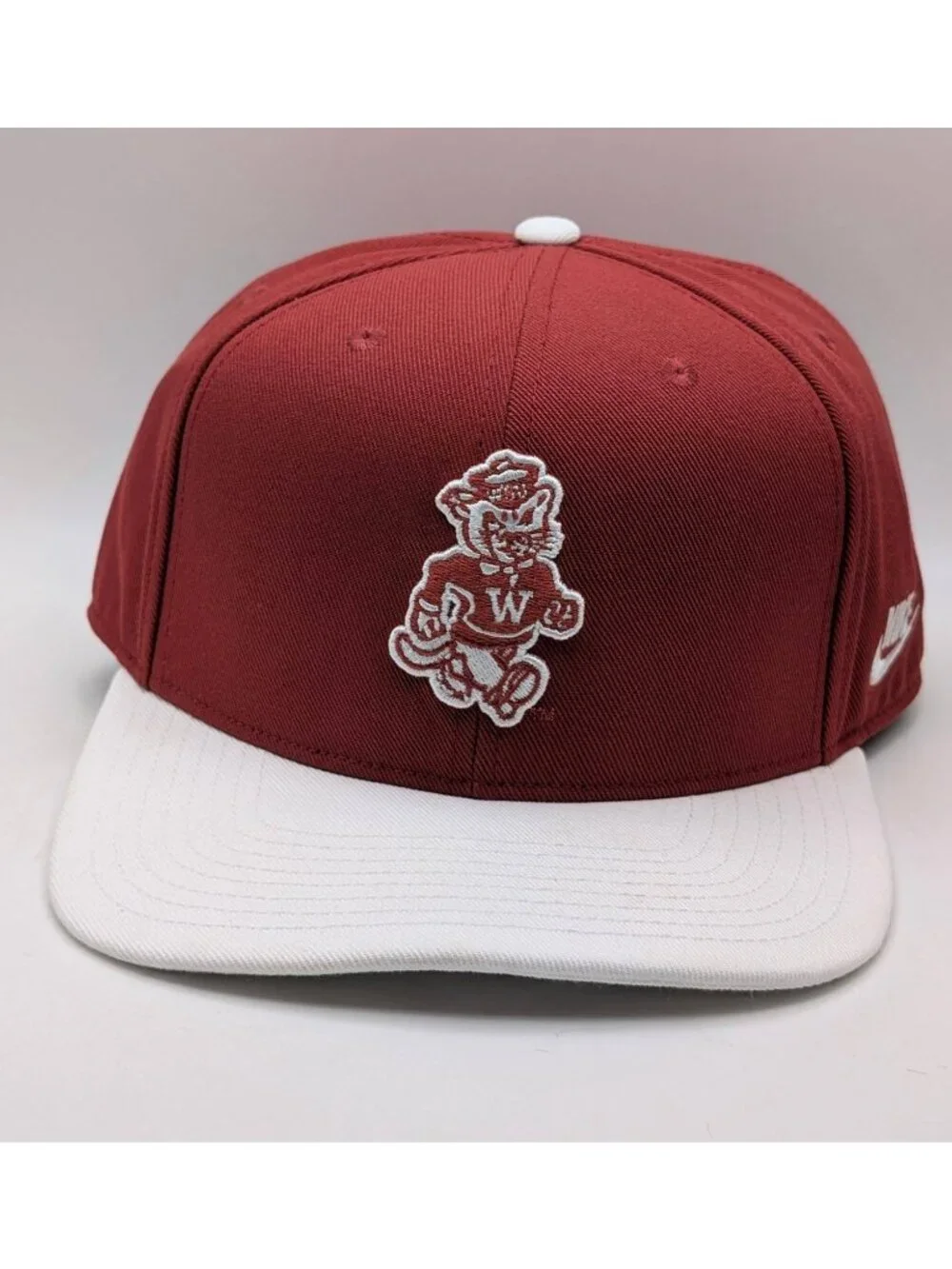 Nike Club Cap Washington State Cougars Hat Snapback Size M/L Retro Mascot Logo